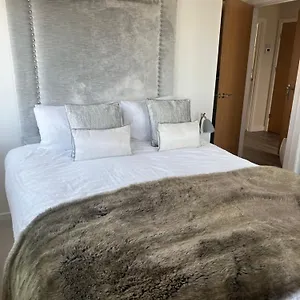 Apartment Luxury